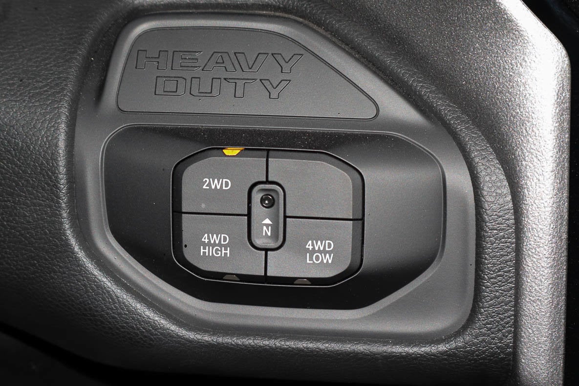 2026 RAM 2500 Tradesman 4x4 Crew Cab 8' Box