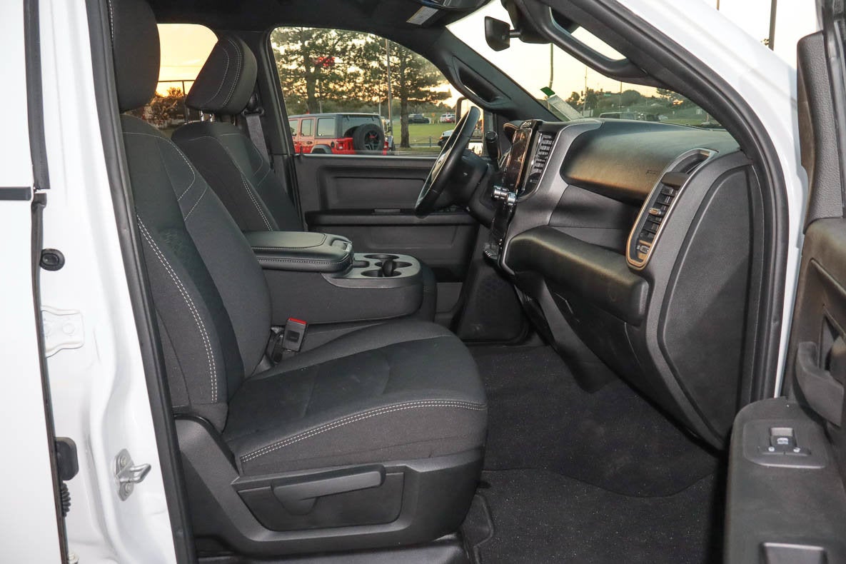 2026 RAM 2500 Tradesman 4x4 Crew Cab 8' Box
