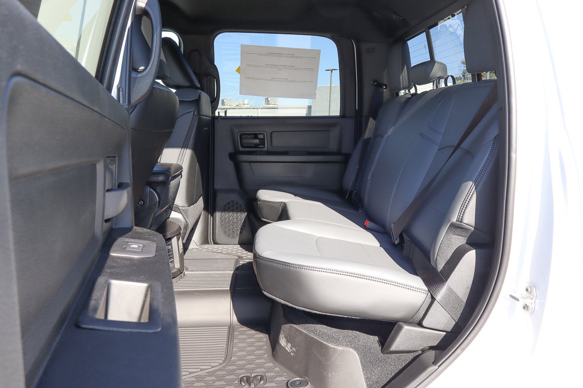 2026 RAM 2500 Tradesman 4x4 Crew Cab 8' Box