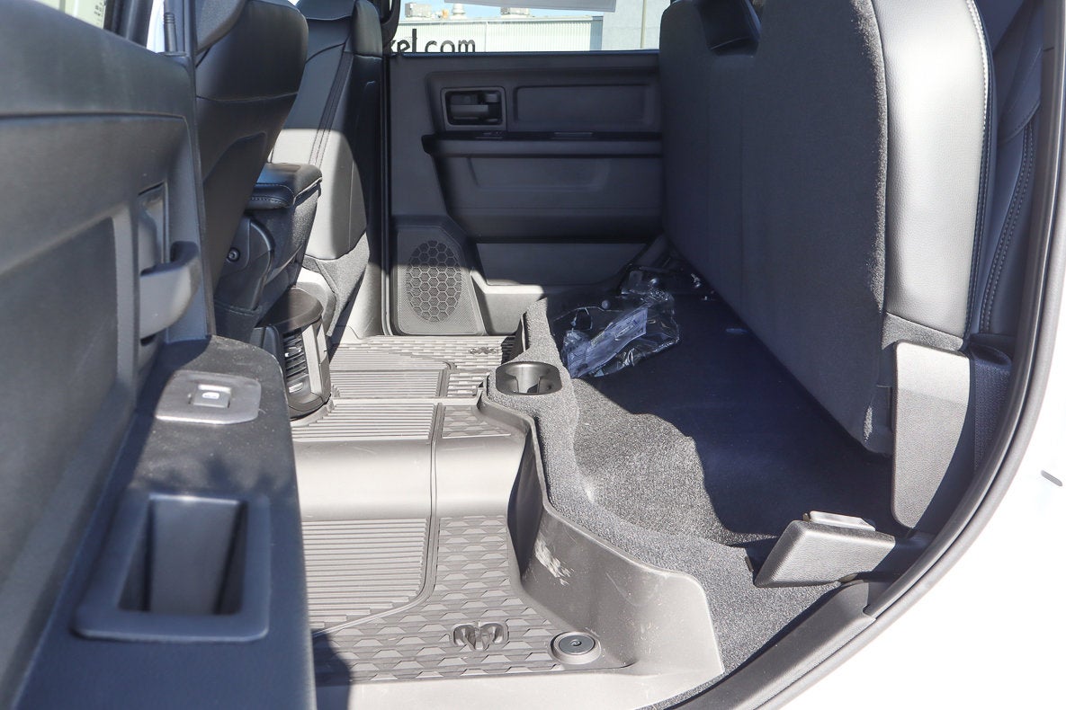 2026 RAM 2500 Tradesman 4x4 Crew Cab 8' Box