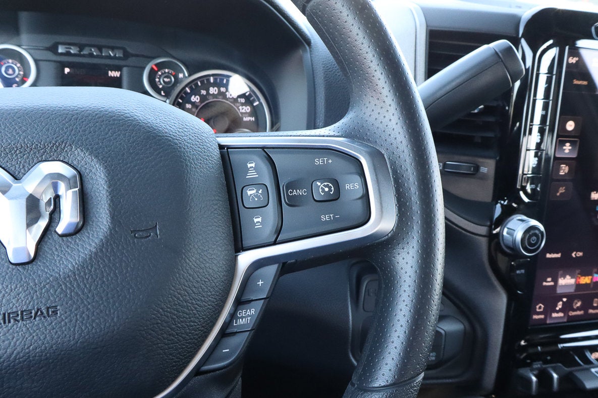 2026 RAM 2500 Tradesman 4x4 Crew Cab 8' Box