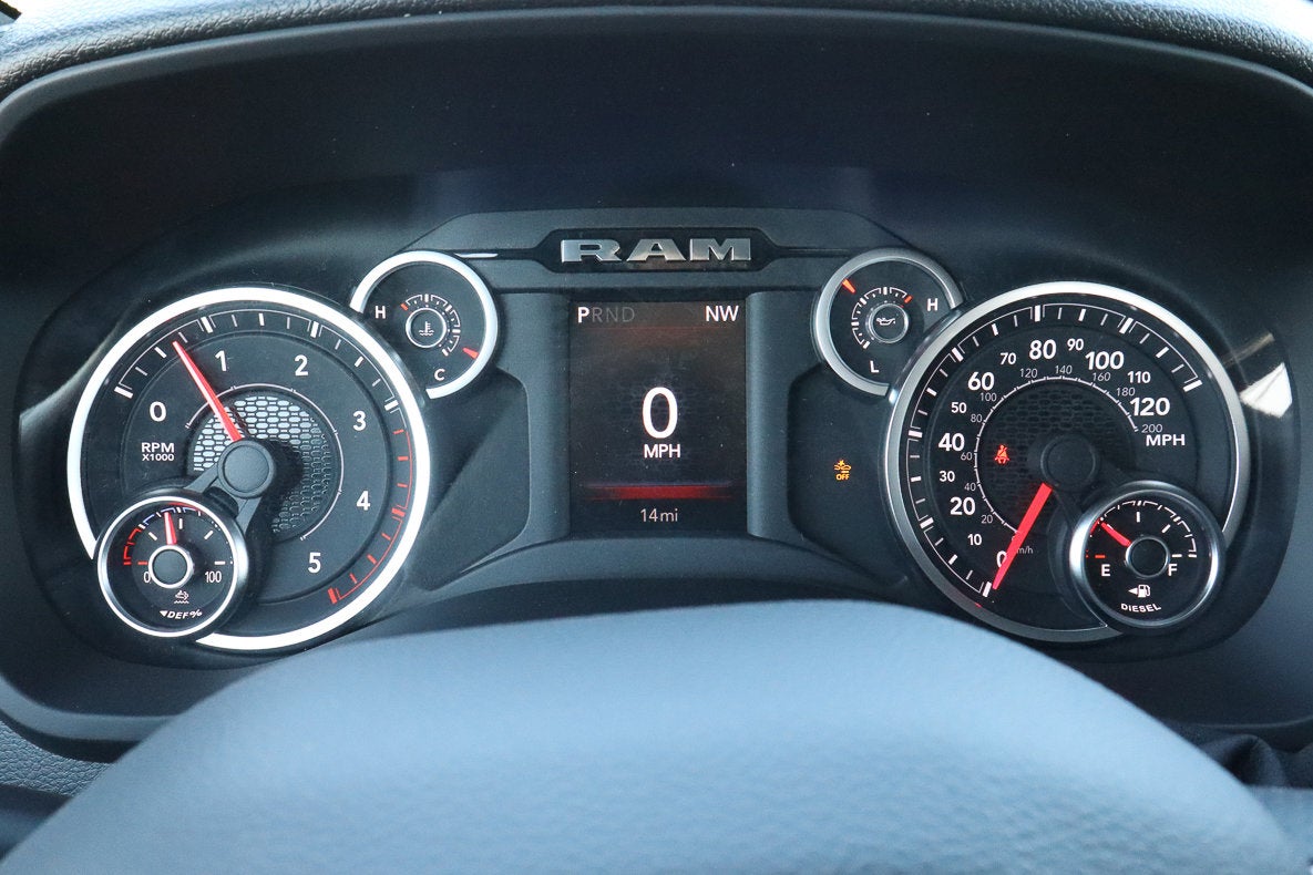 2026 RAM 2500 Tradesman 4x4 Crew Cab 8' Box