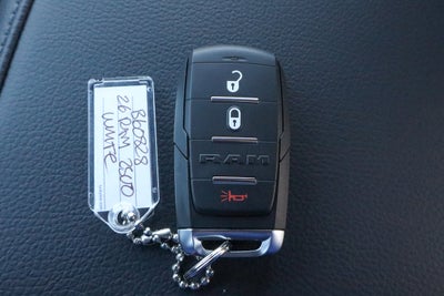 2026 RAM 2500 Tradesman 4x4 Crew Cab 8' Box