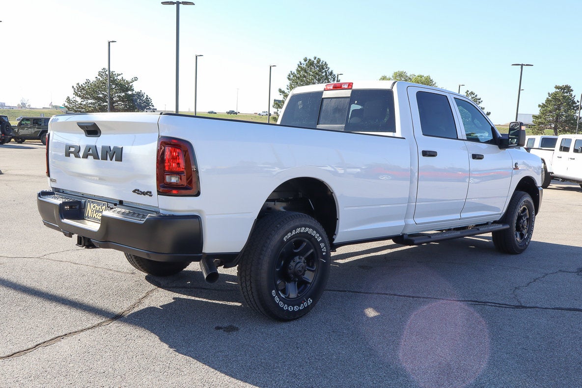 2026 RAM 2500 Tradesman 4x4 Crew Cab 8' Box