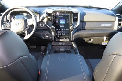 2026 RAM 2500 Laramie 4x4 Mega Cab 6'4 Box