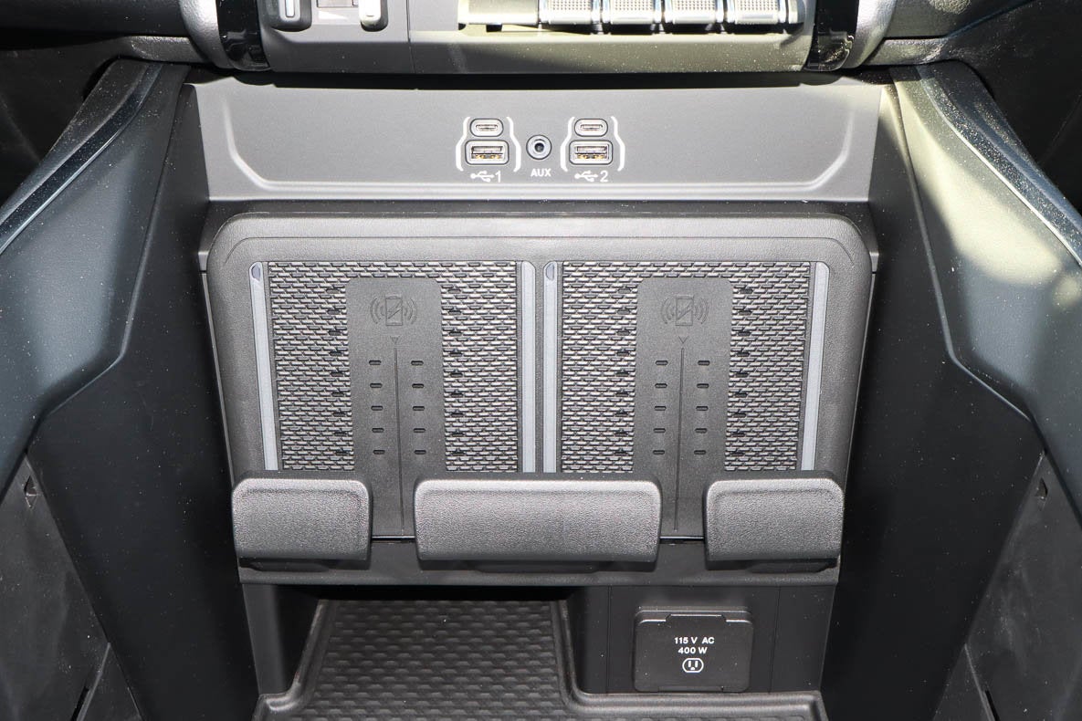 2026 RAM 2500 Laramie 4x4 Mega Cab 6'4 Box