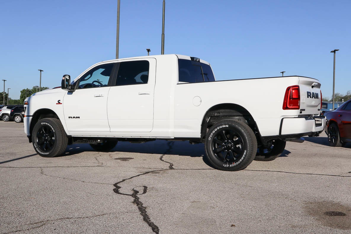 2026 RAM 2500 Laramie 4x4 Mega Cab 6'4 Box