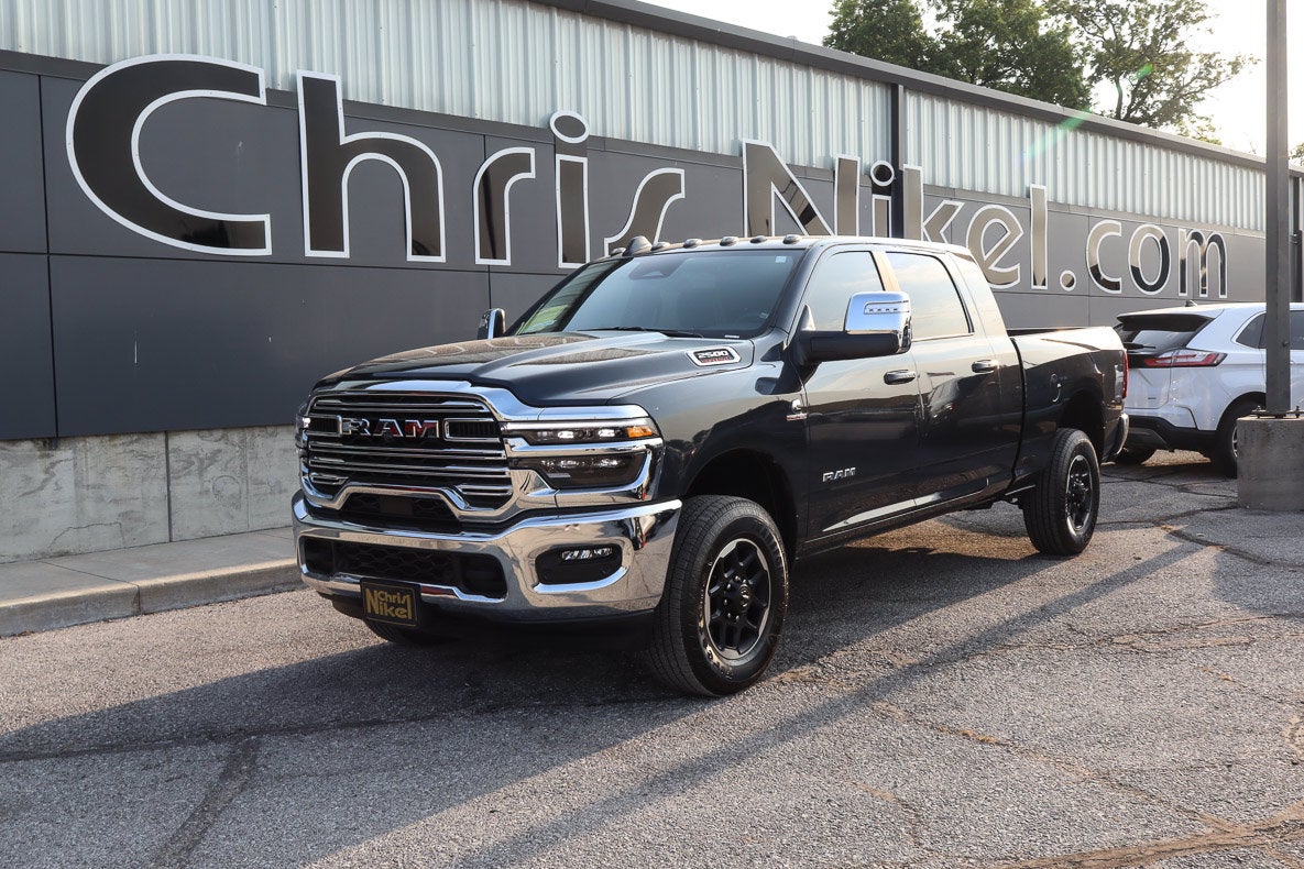 2025 RAM 2500 Laramie 4x4 Mega Cab 6'4 Box