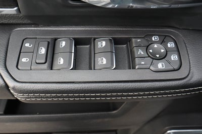 2026 RAM 2500 Laramie 4x4 Mega Cab 6'4 Box
