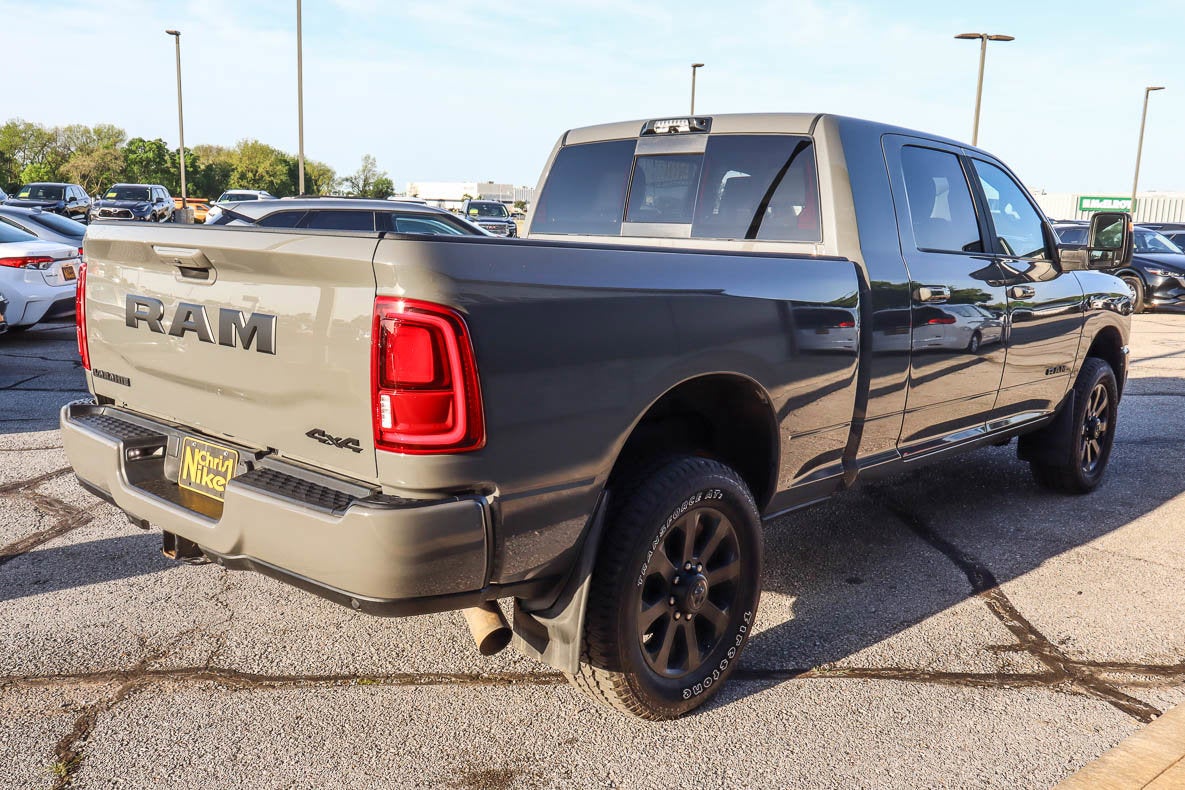 2026 RAM 2500 Laramie 4x4 Mega Cab 6'4 Box