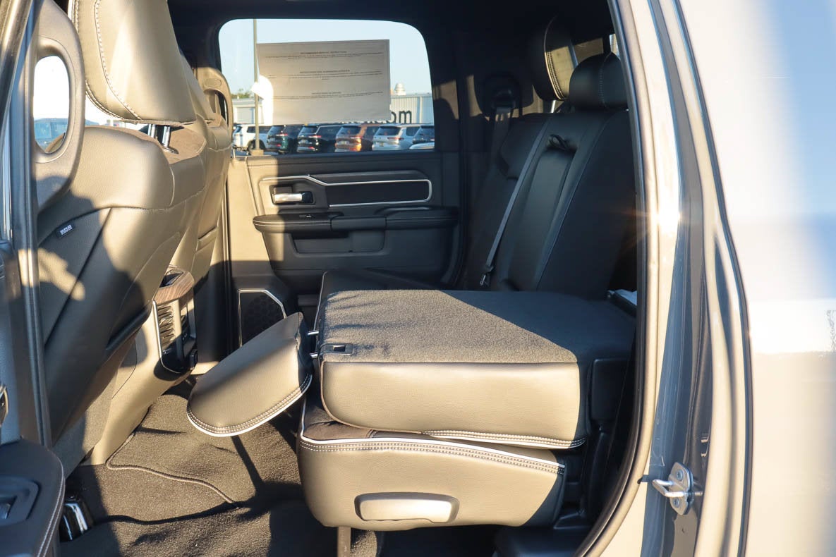 2027 RAM 2500 Laramie 4x4 Mega Cab 6'4 Box