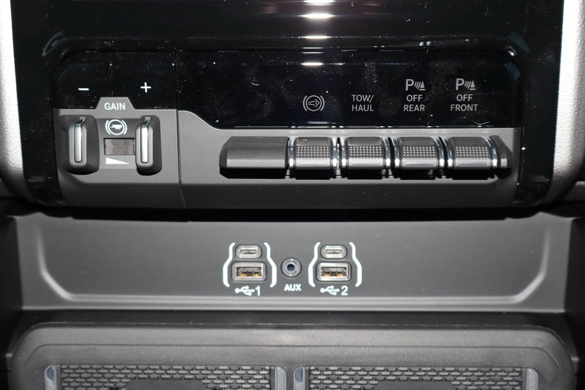 2027 RAM 2500 Laramie 4x4 Mega Cab 6'4 Box