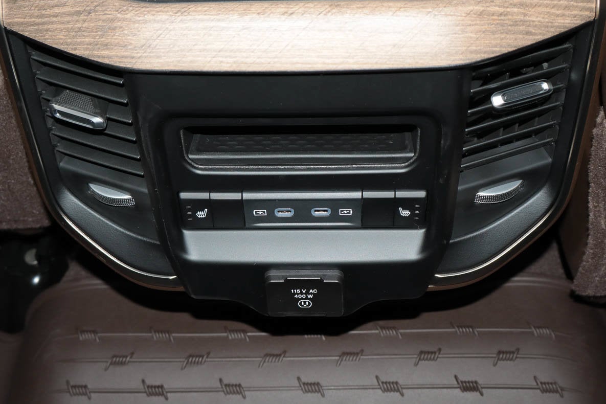 2027 RAM 2500 Longhorn 4x4 Mega Cab 6'4 Box