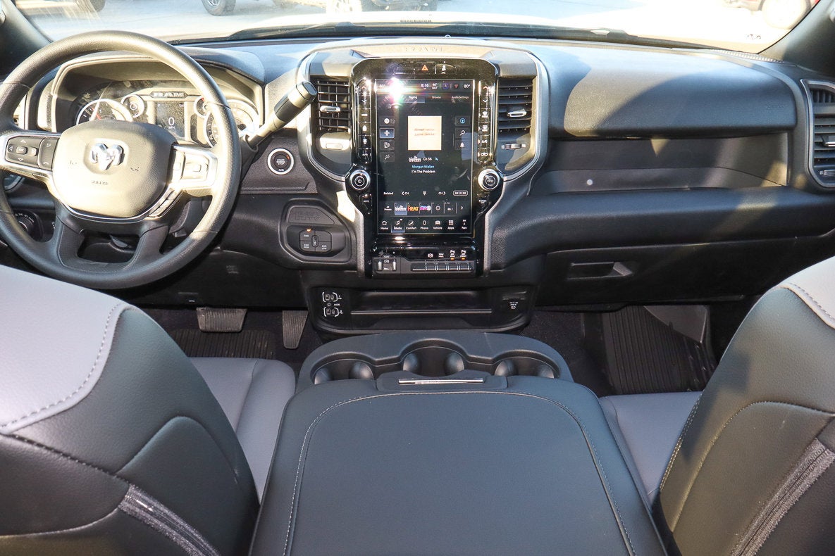 2026 RAM 3500 Tradesman 4x4 Crew Cab 8' Box