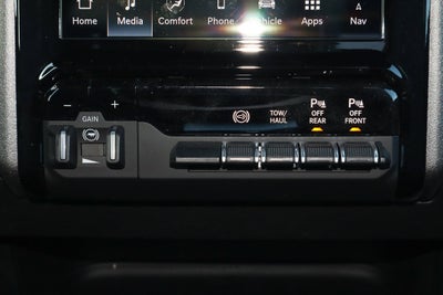 2026 RAM 3500 Tradesman 4x4 Crew Cab 8' Box