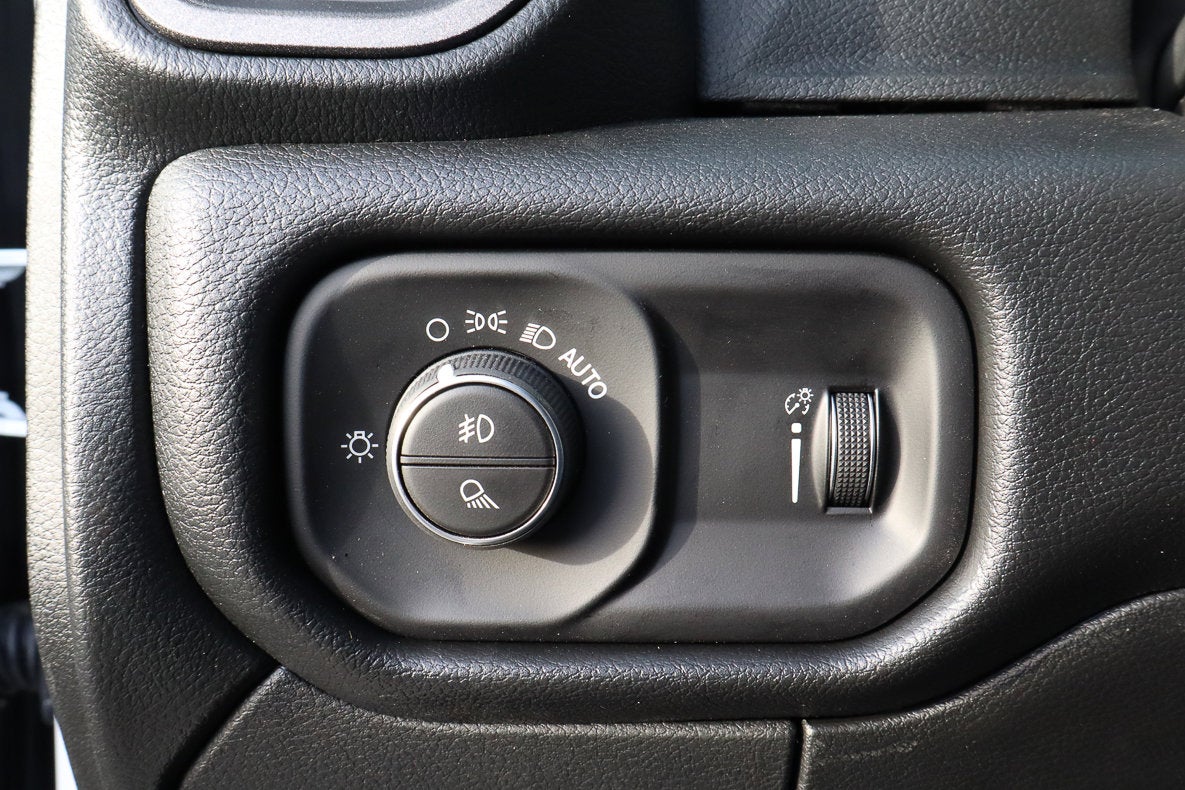 2026 RAM 3500 Tradesman 4x4 Crew Cab 8' Box