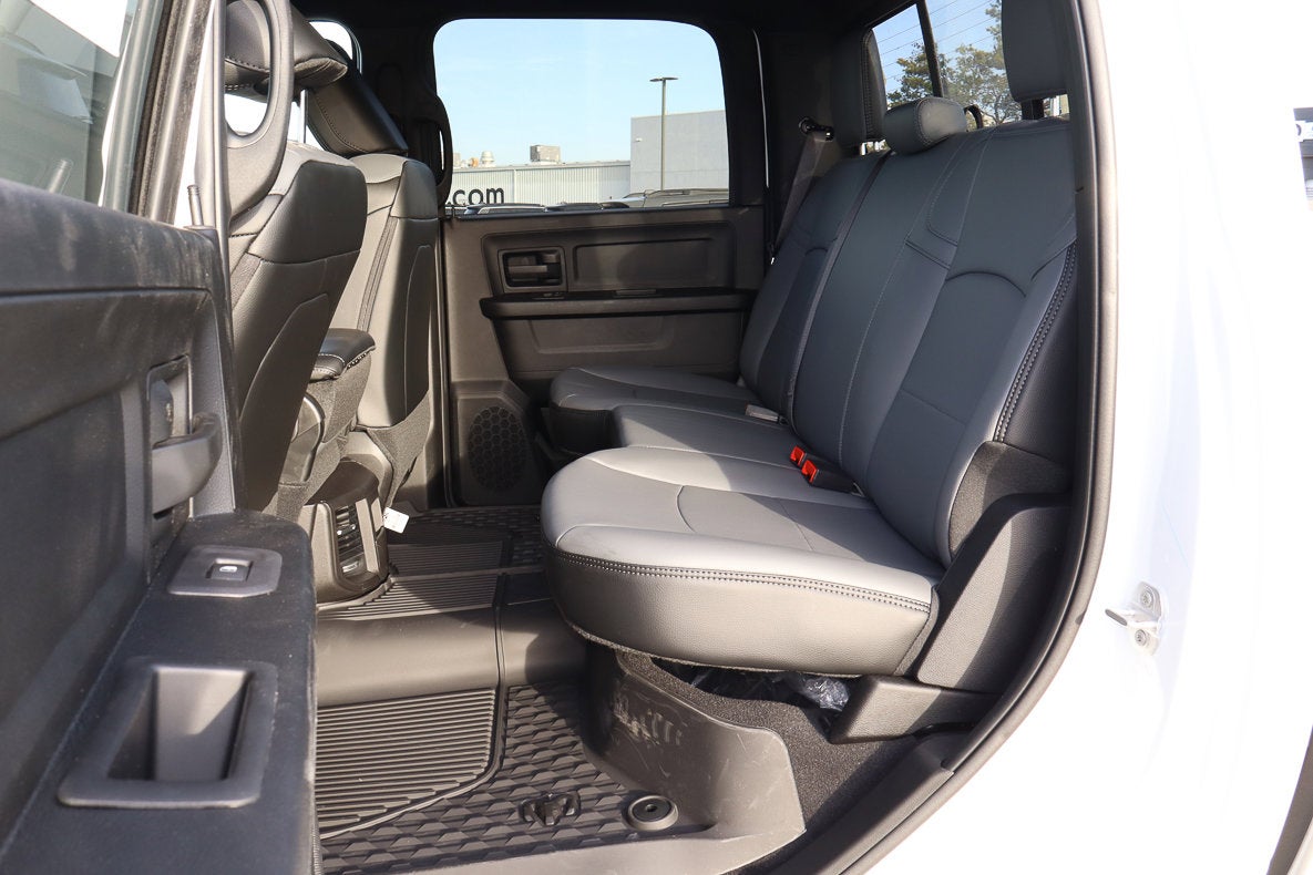 2026 RAM 3500 Tradesman 4x4 Crew Cab 8' Box