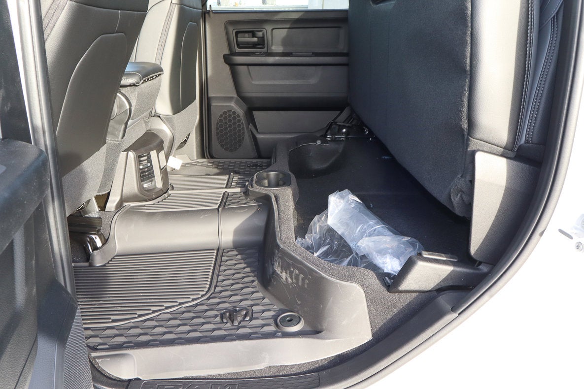 2026 RAM 3500 Tradesman 4x4 Crew Cab 8' Box