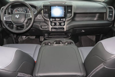 2027 RAM 3500 Tradesman 4x4 Crew Cab 8' Box