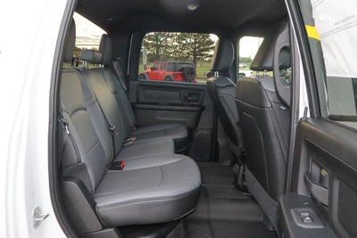 2027 RAM 3500 Tradesman 4x4 Crew Cab 8' Box