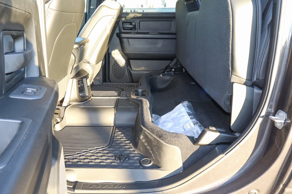 2026 RAM 3500 Tradesman 4x4 Crew Cab 8' Box