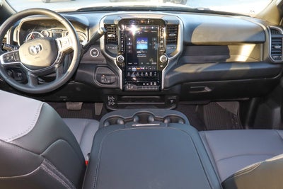 2026 RAM 3500 Tradesman 4x4 Crew Cab 8' Box