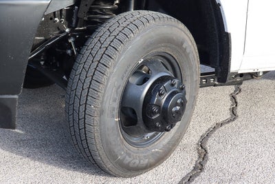 2026 RAM 3500 Tradesman 4x4 Crew Cab 8' Box