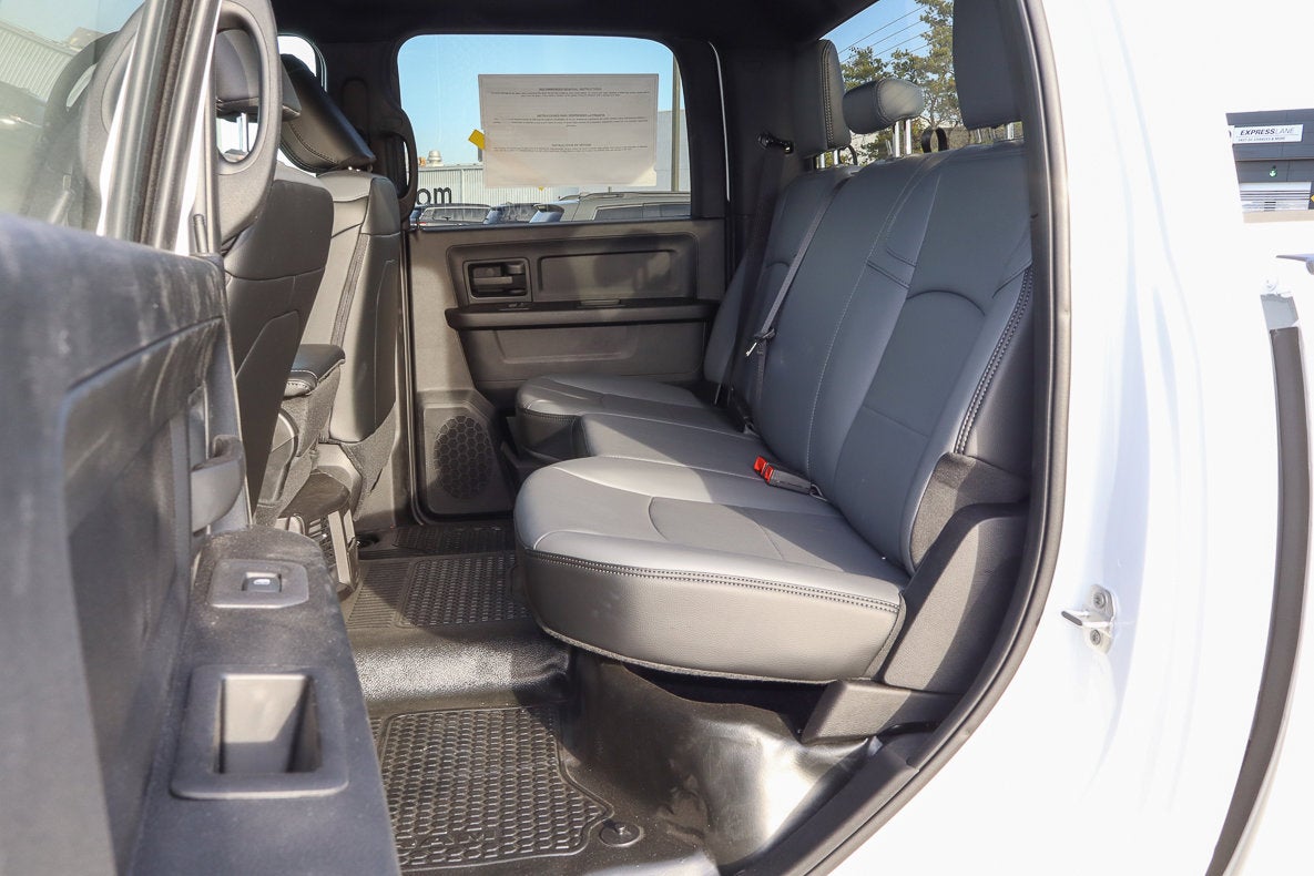 2026 RAM 3500 Tradesman 4x4 Crew Cab 8' Box