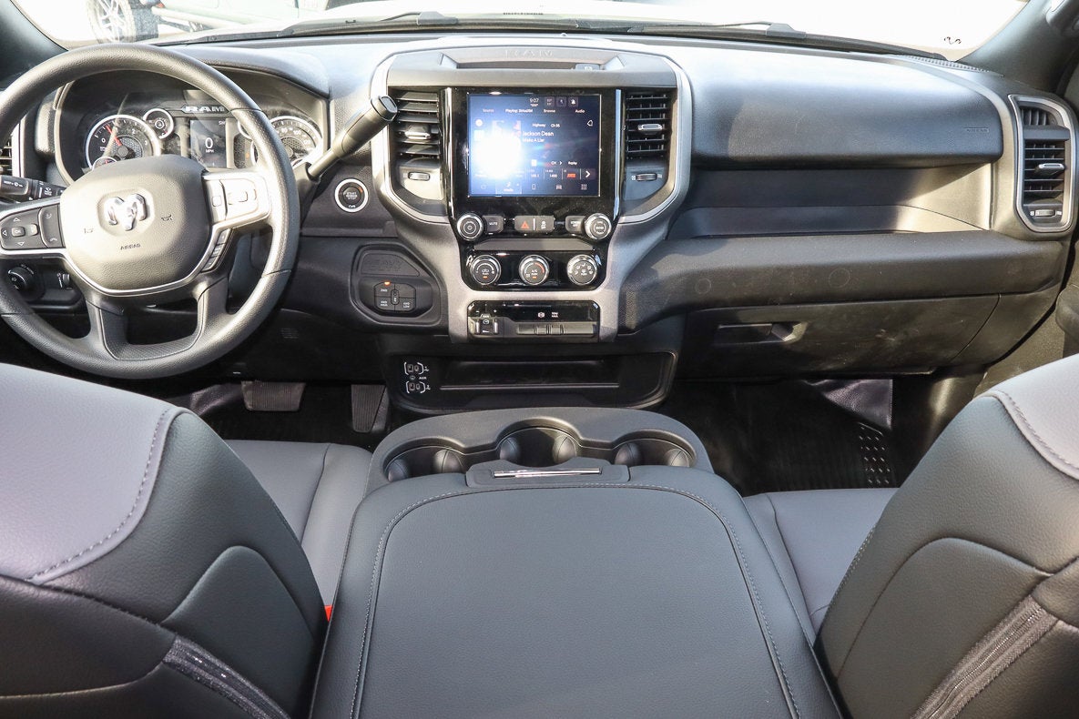 2026 RAM 3500 Tradesman 4x4 Crew Cab 8' Box