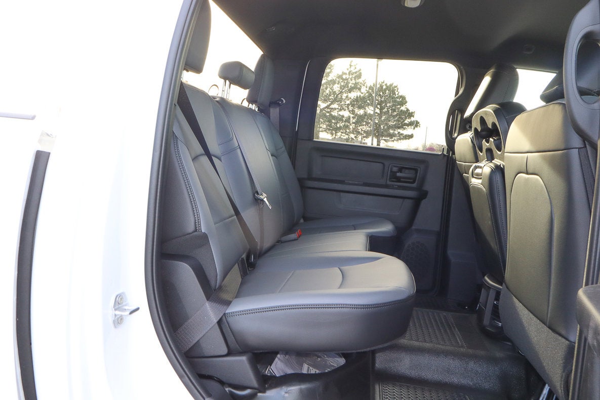 2026 RAM 3500 Tradesman 4x4 Crew Cab 8' Box