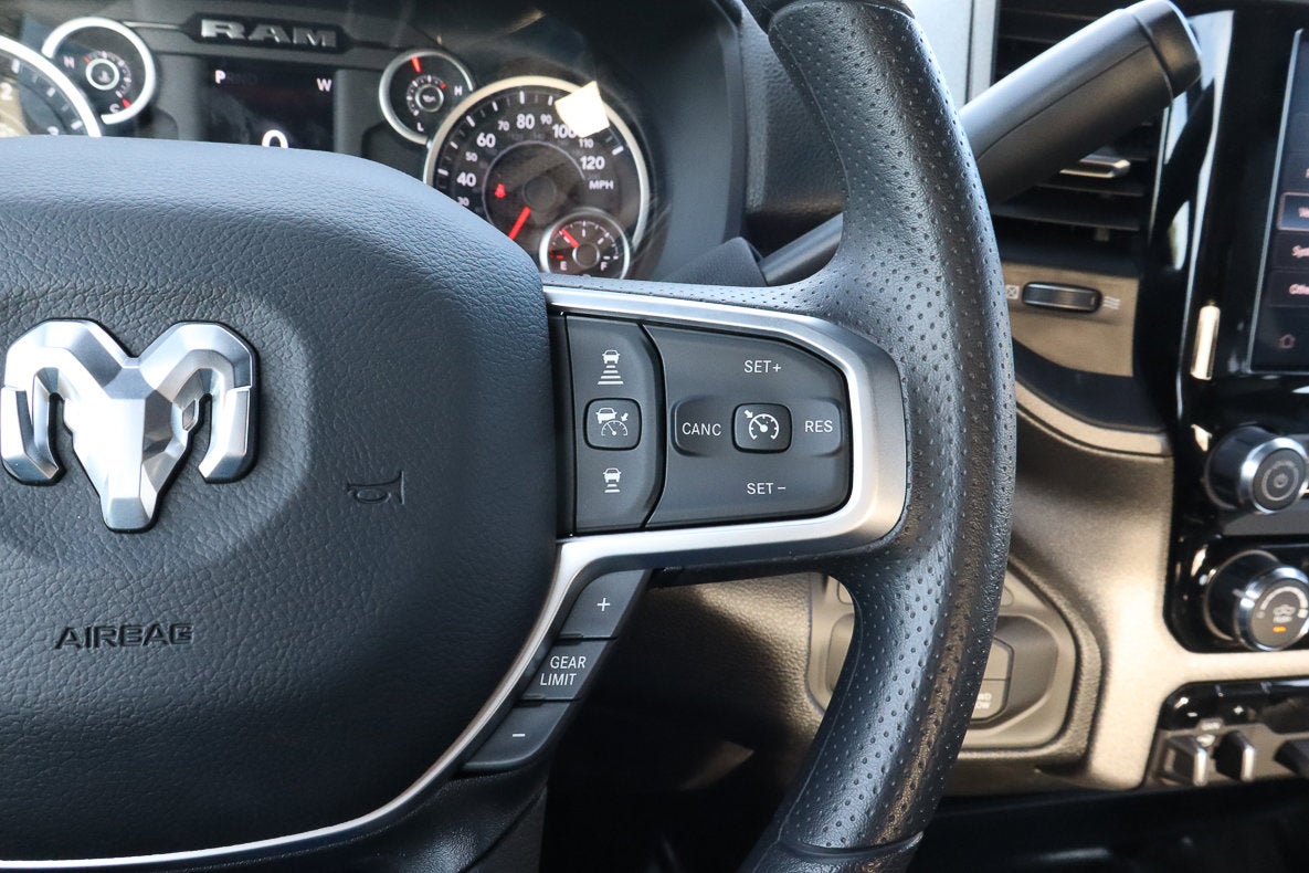 2026 RAM 3500 Tradesman 4x4 Crew Cab 8' Box