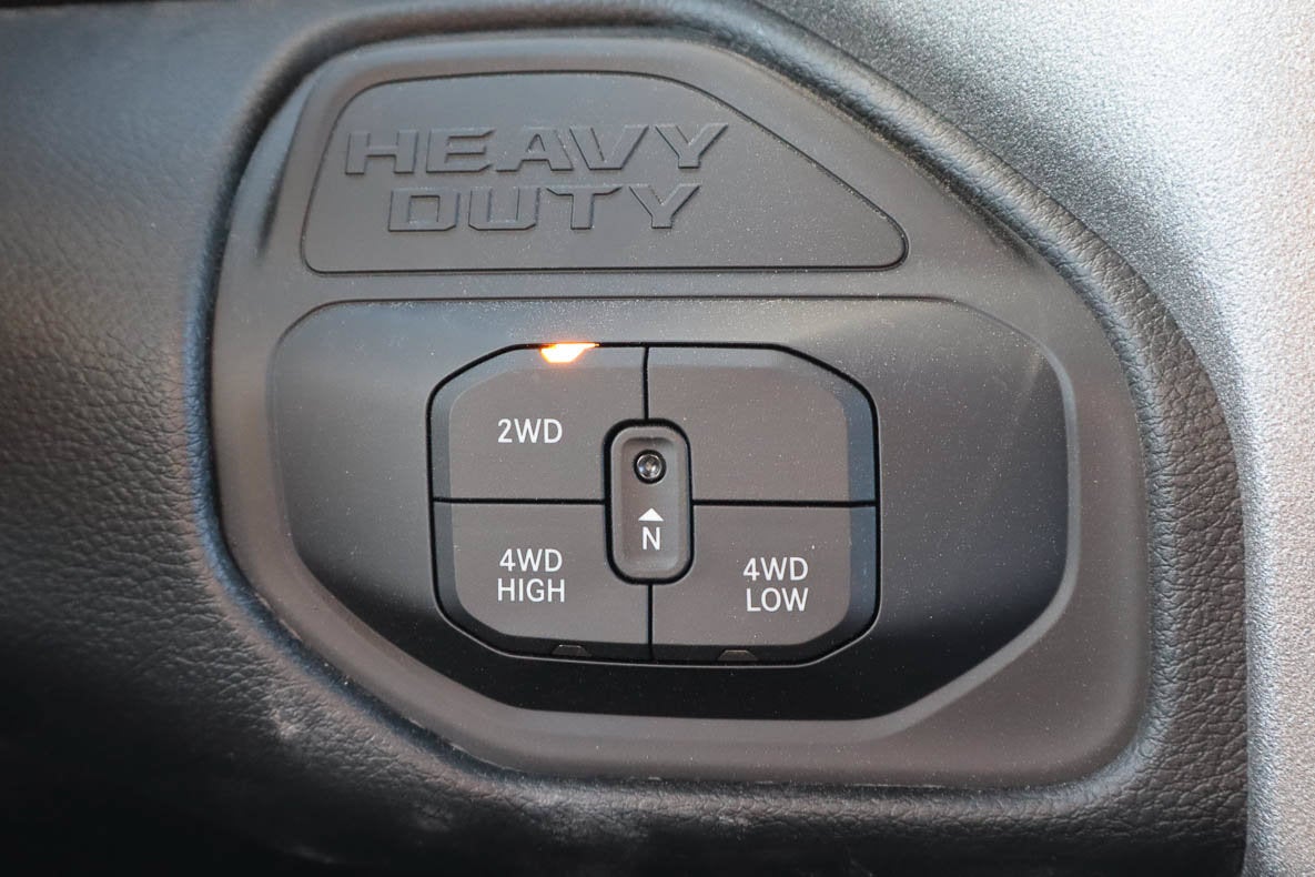 2027 RAM 3500 Tradesman 4x4 Crew Cab 8' Box