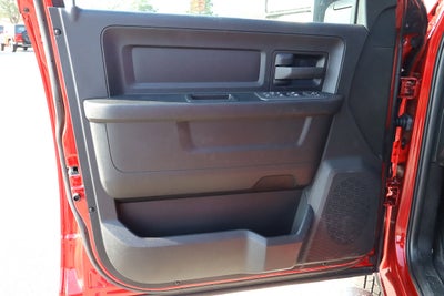 2026 RAM 3500 Tradesman 4x4 Crew Cab 8' Box