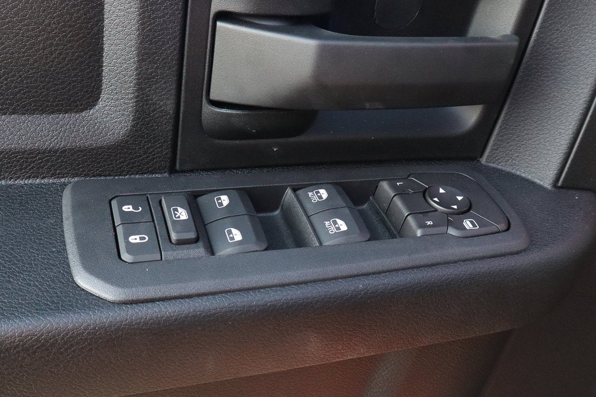 2026 RAM 3500 Tradesman 4x4 Crew Cab 8' Box