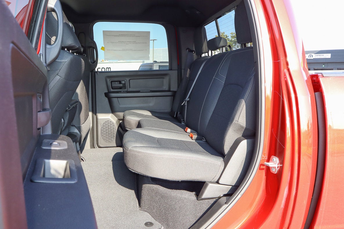 2026 RAM 3500 Tradesman 4x4 Crew Cab 8' Box