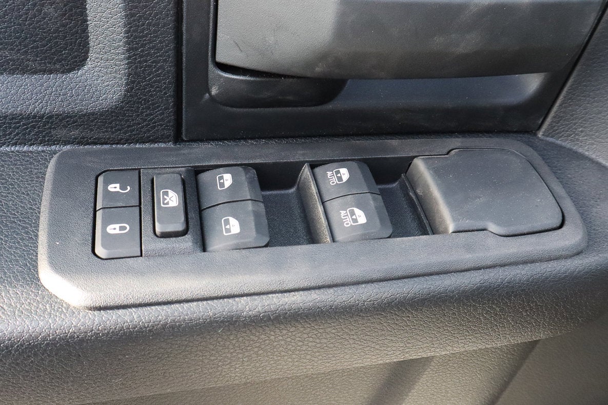 2026 RAM 3500 Tradesman 4x4 Crew Cab 8' Box