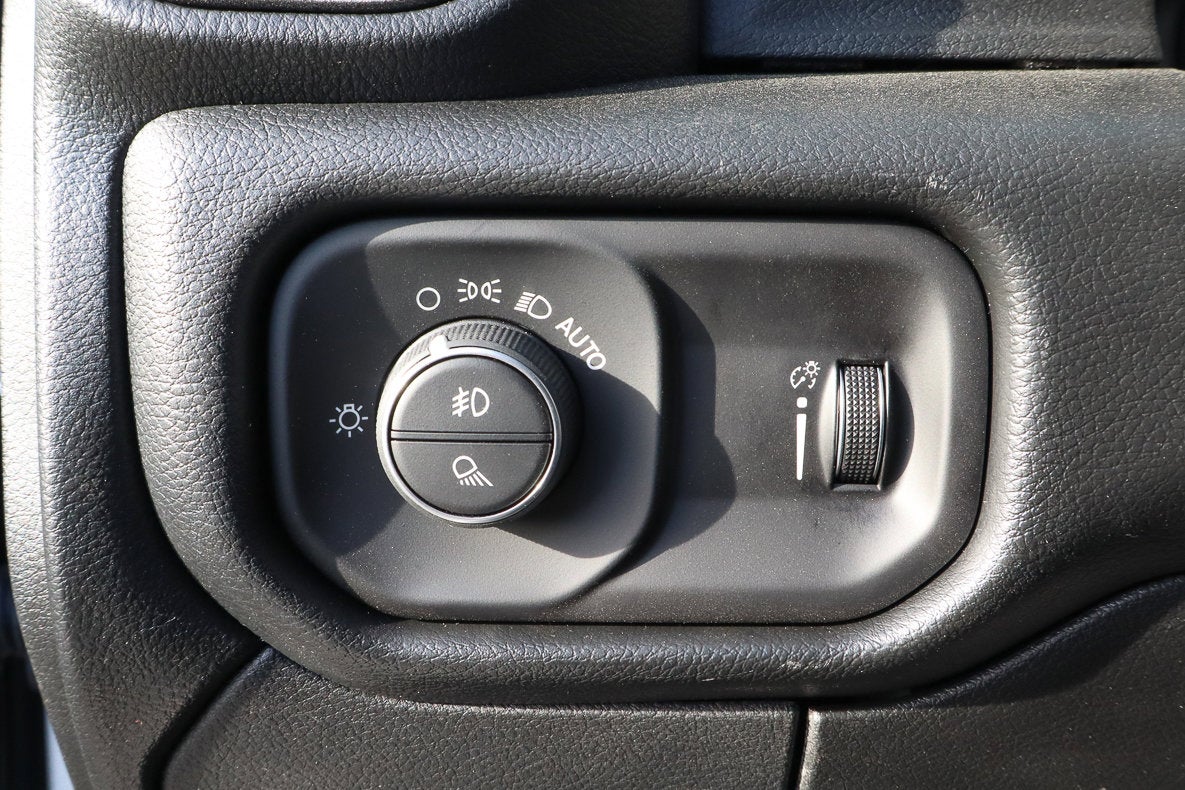 2026 RAM 3500 Tradesman 4x4 Crew Cab 8' Box