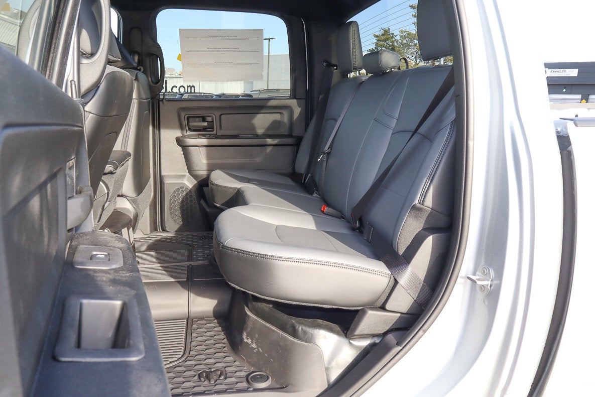 2026 RAM 3500 Tradesman 4x4 Crew Cab 8' Box