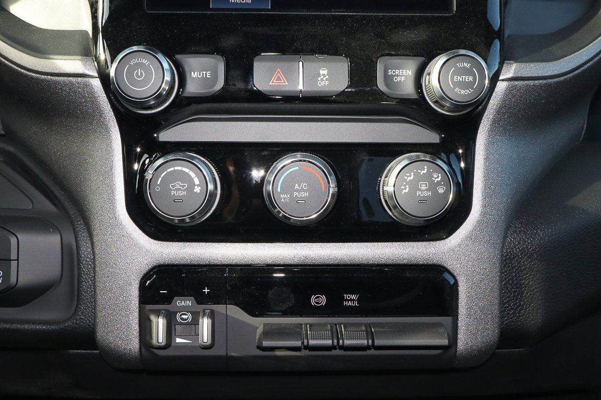 2026 RAM 3500 Tradesman 4x4 Crew Cab 8' Box