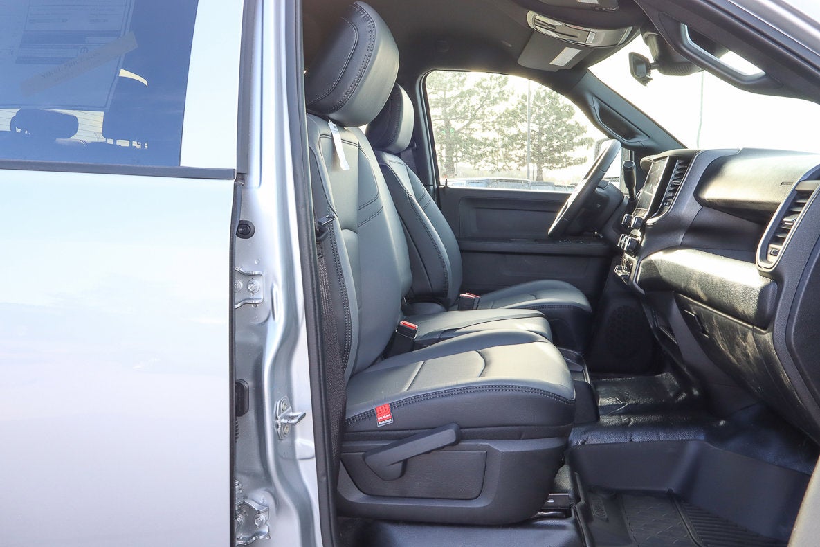 2026 RAM 3500 Tradesman 4x4 Crew Cab 8' Box