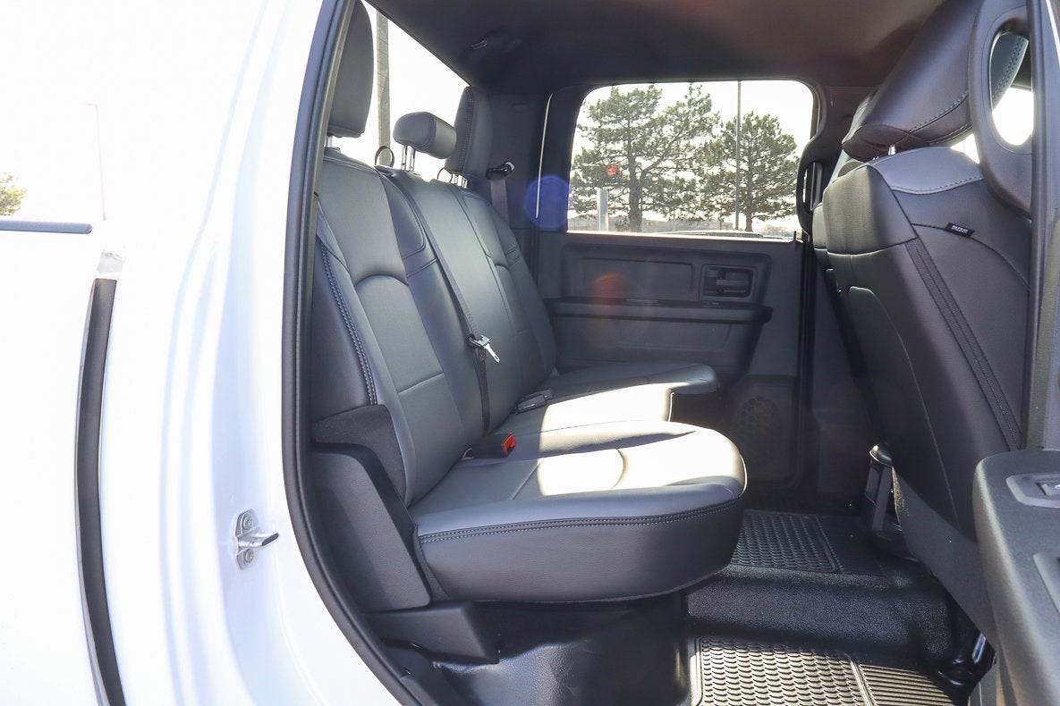 2026 RAM 3500 Tradesman 4x4 Crew Cab 8' Box