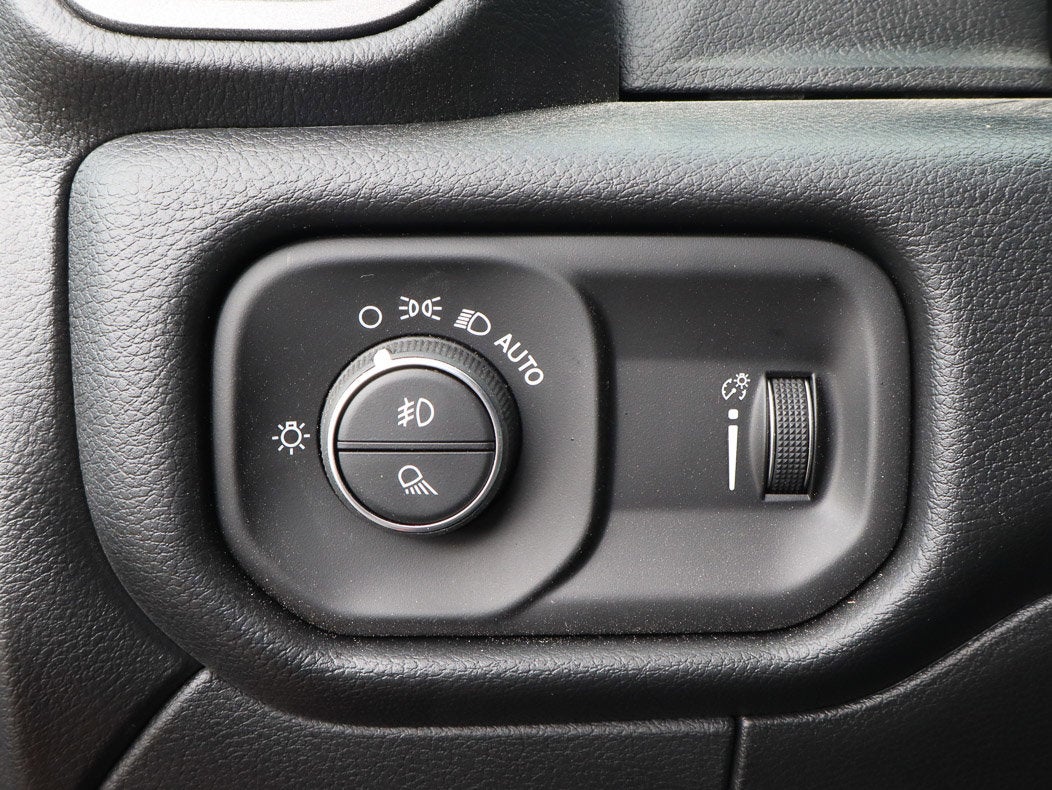 2026 RAM 3500 Tradesman 4x4 Crew Cab 8' Box