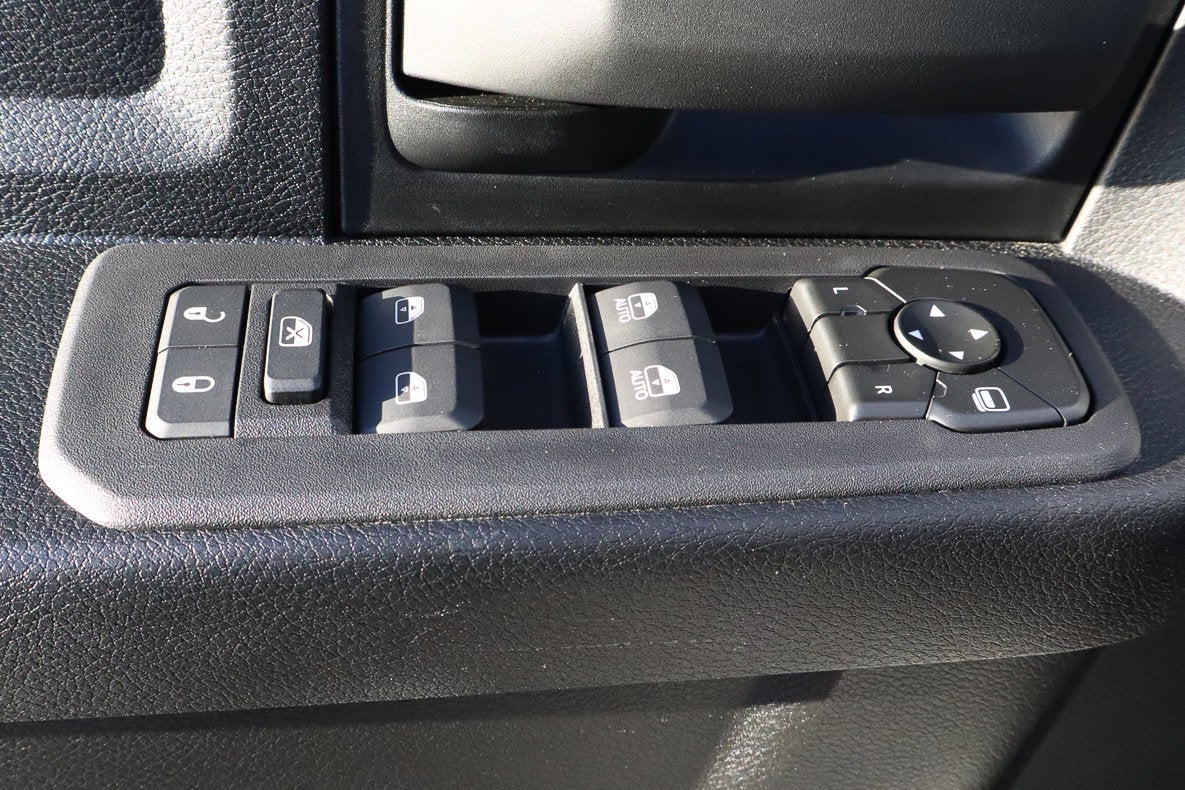 2026 RAM 3500 Tradesman 4x4 Crew Cab 8' Box