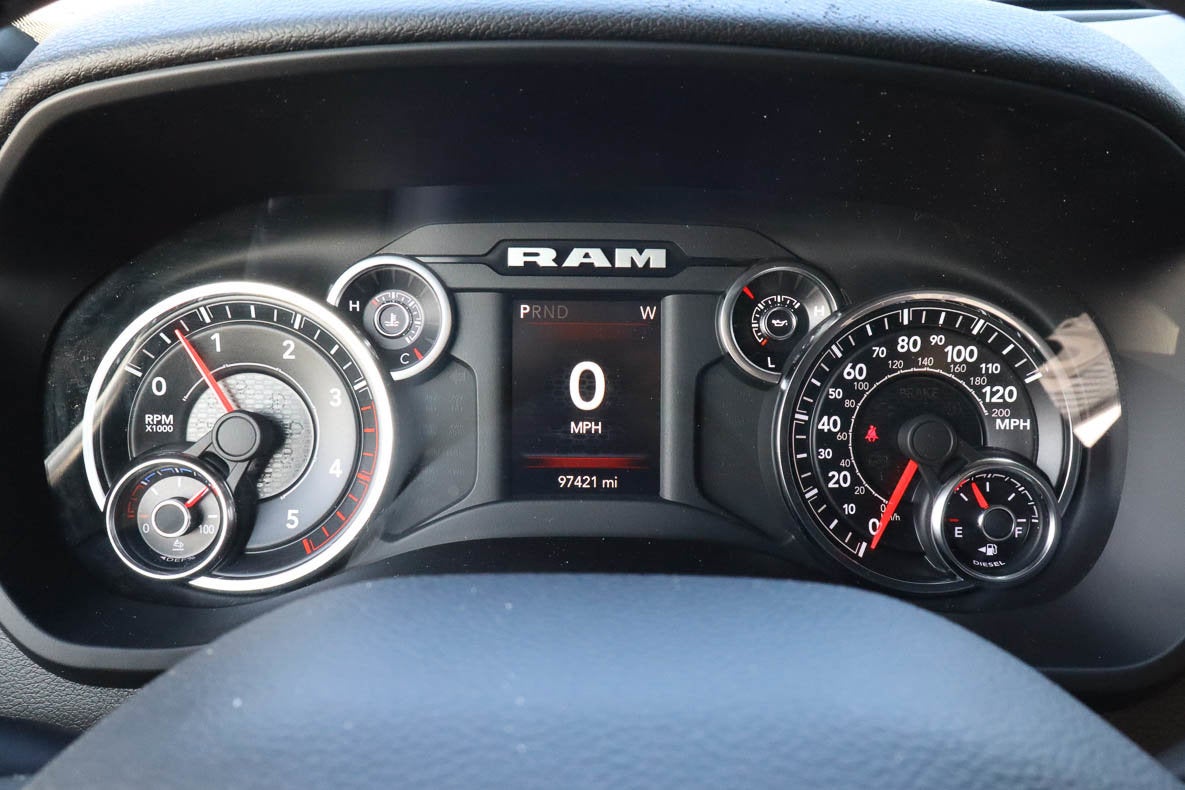 2021 RAM 3500 Big Horn 4x4 Crew Cab 8' Box