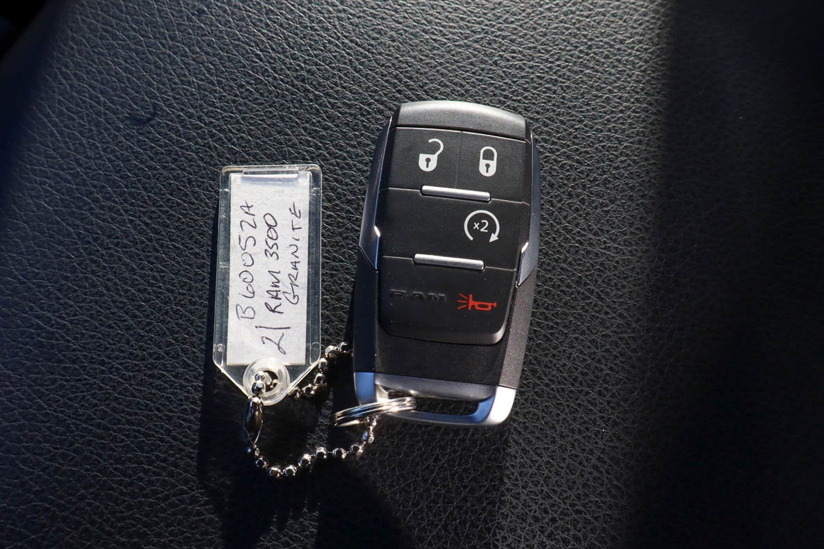 2021 RAM 3500 Big Horn 4x4 Crew Cab 8' Box