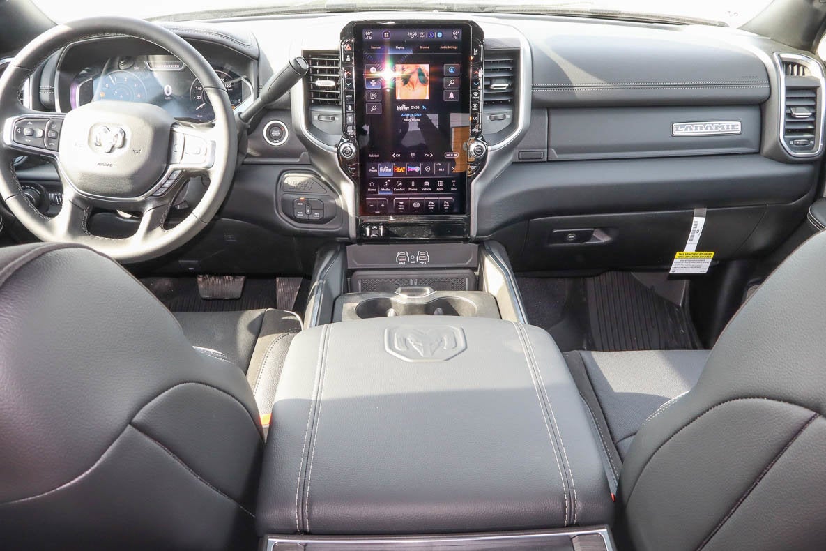 2026 RAM 3500 Laramie 4x4 Crew Cab 8' Box