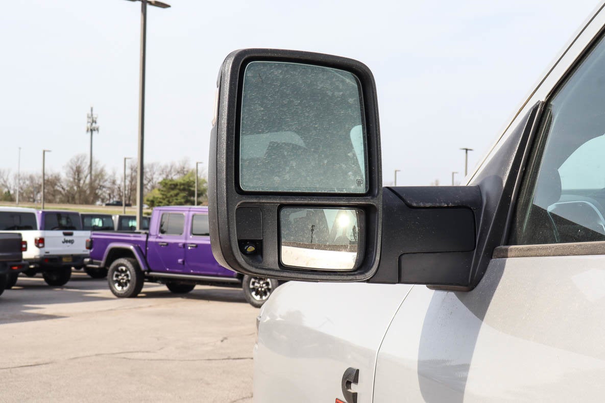 2026 RAM 3500 Laramie 4x4 Crew Cab 8' Box