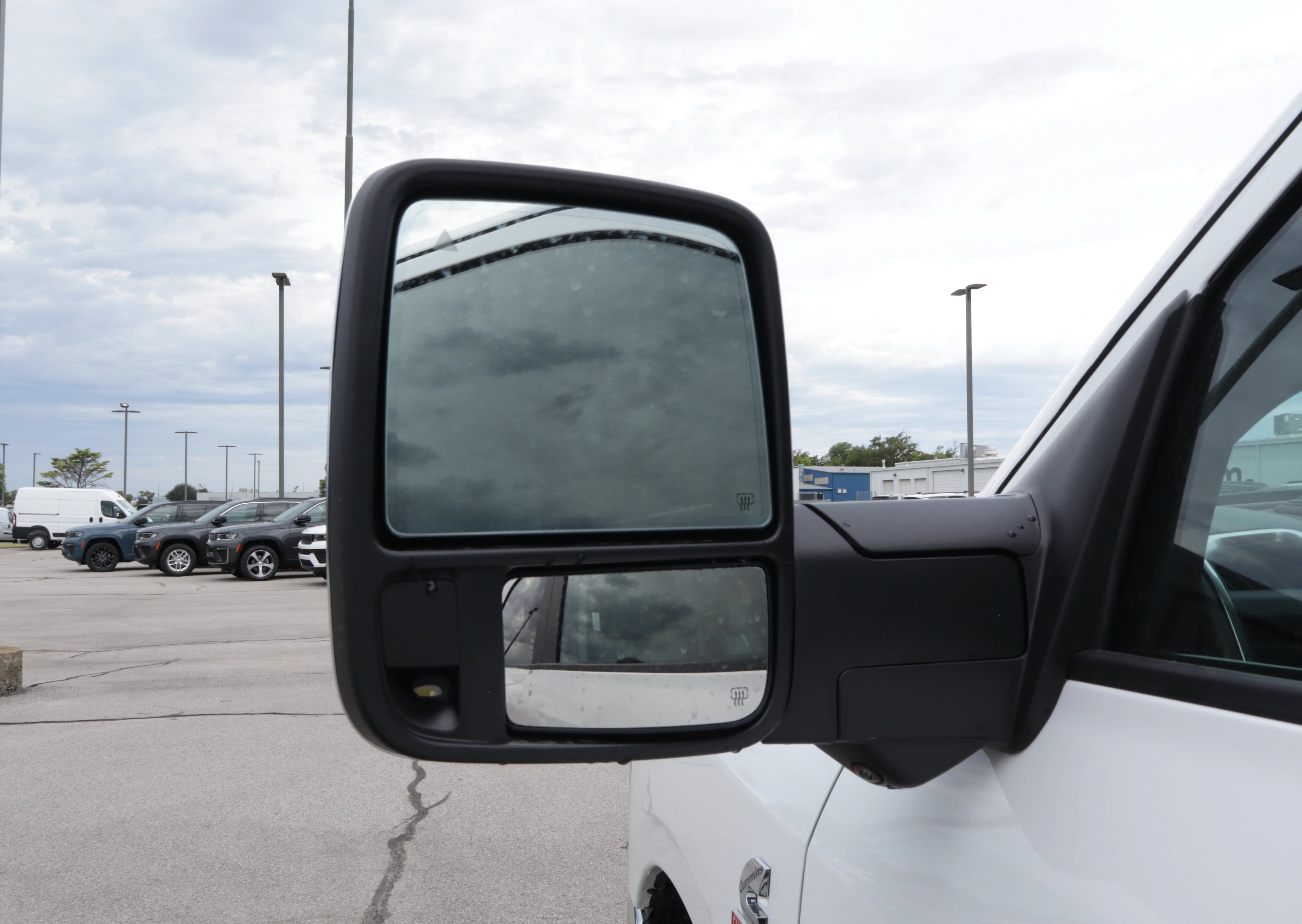 2027 RAM 3500 Laramie 4x4 Crew Cab 8' Box