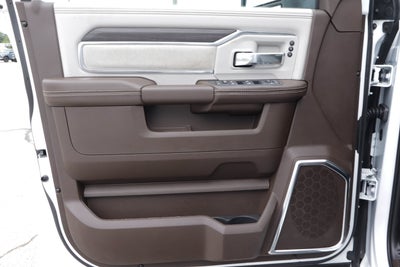2027 RAM 3500 Laramie 4x4 Crew Cab 8' Box