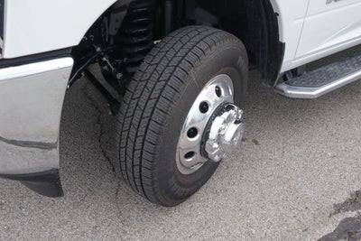 2027 RAM 3500 Laramie 4x4 Crew Cab 8' Box